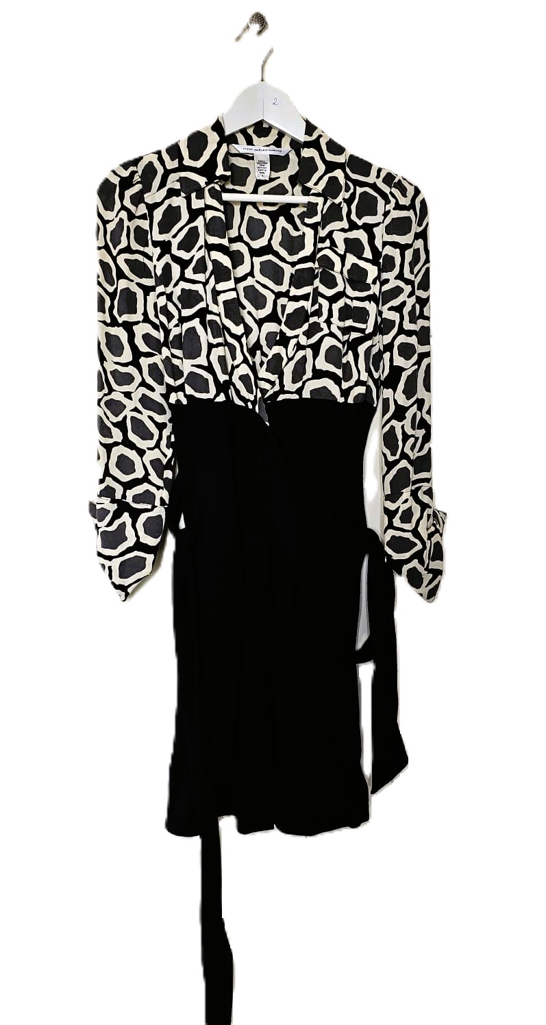 DVF Long Sleeve Silk Wrap Dress - Image 11