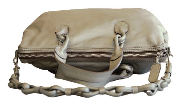 Loweve Metallic Logo embossed Handbag - Image 9